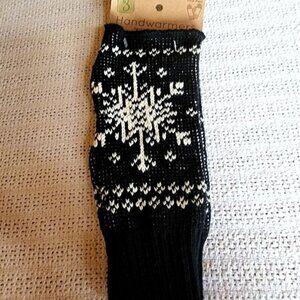 Green Black Snowflake Pair of Handwarmers